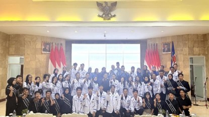 Pengukuhan Ayah, Bunda, Kakak, dan Pengurus Forum GenRe Kota Bogor 2025: Meneguhkan Komitmen untuk Masa Depan Remaja. 